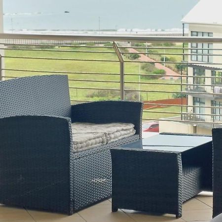 Luxurious Beach Apartment - The Sails Durban Eksteriør bilde