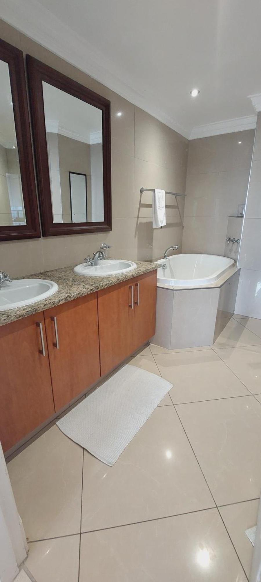 Luxurious Beach Apartment - The Sails Durban Eksteriør bilde